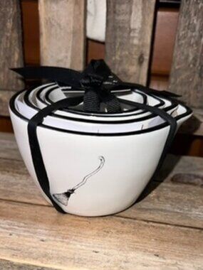 HTF Rae Dunn Halloween Black/White Broom Measuring Cup Set